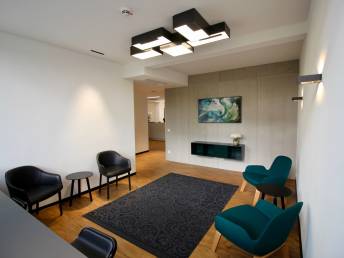 Wartezimmer – Smile ID