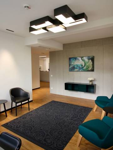 Wartezimmer – Smile ID